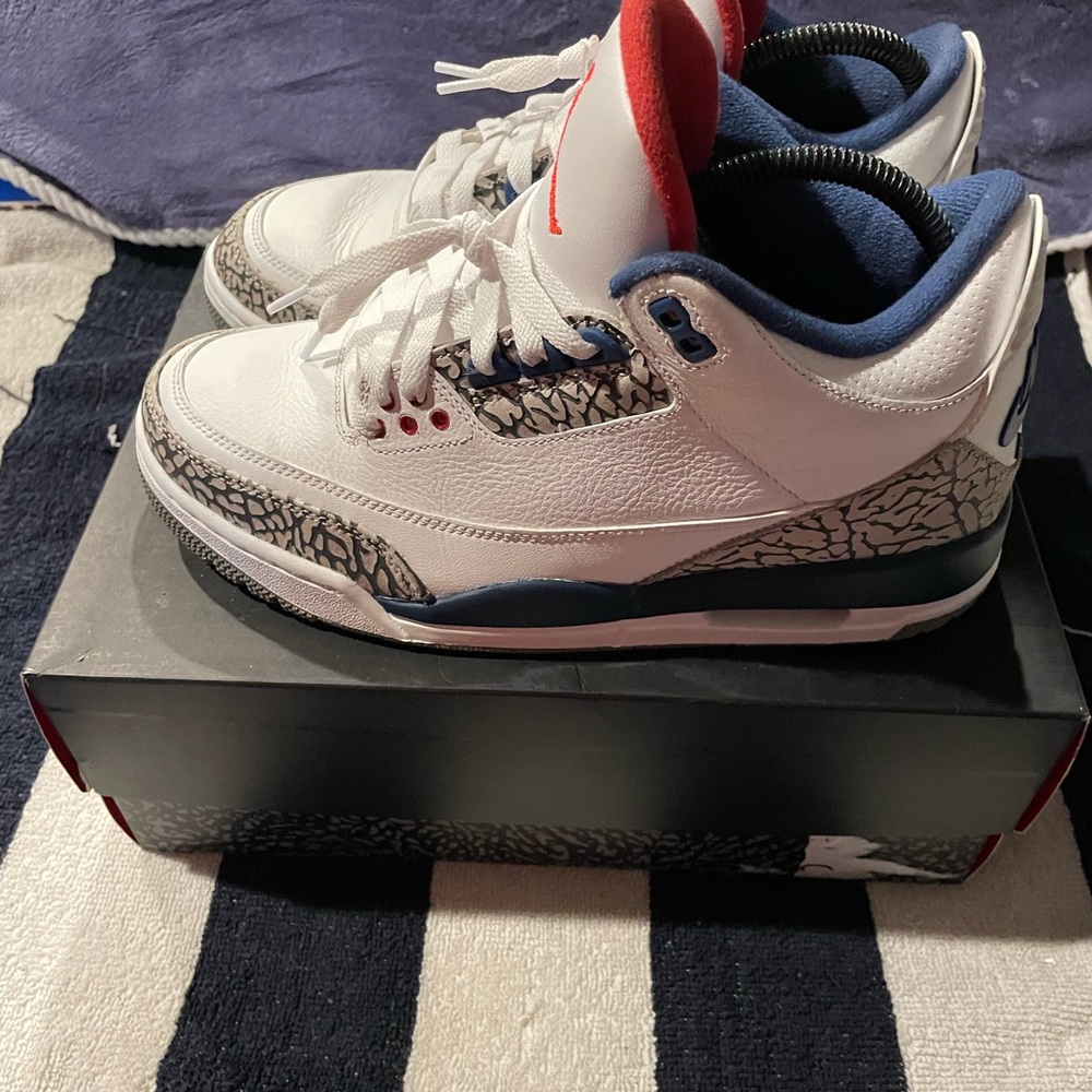 Jordan 3’s True Blue 2016